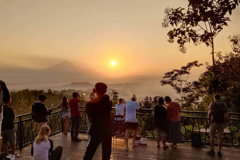 Sunrise Puntukstumbu, Borobudur, Lavatour, Prambanantemple.