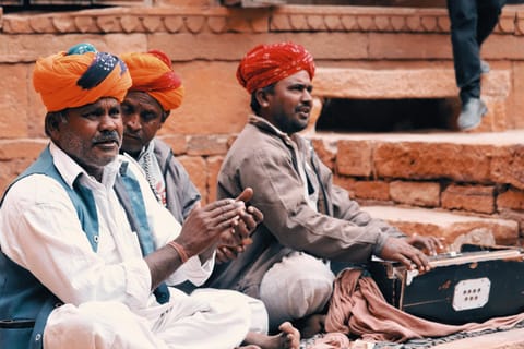 Udaipur: 2-Day Private Tour with Kumbhalgarh and Ranakpur