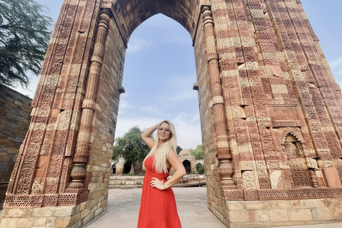 Delhi : Old and New Delhi Tour in Multiple languages Full Day Tour with Guide only for 8 hours