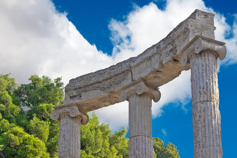 4-Day Tour From Athens: Mycenae, Olympia, Delphi, Meteora