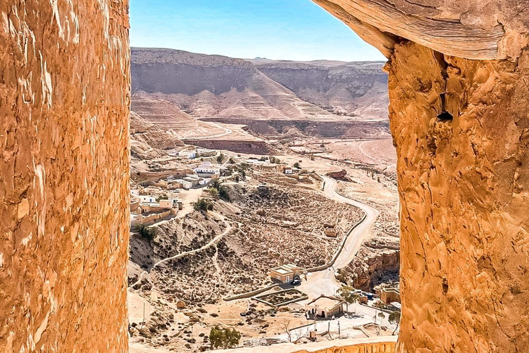 Djerba: Berberäventyr, sanddyner och stjärnklara nätter+Sandboard