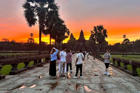 Excursión en grupo reducido a Siem Reap Angkor Wat al Amanecer