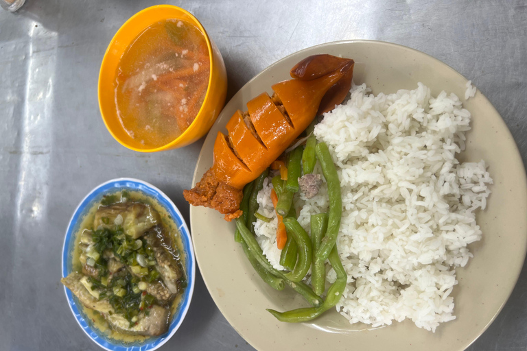 Private Jeep Tour Saigon: Ho Chi Minh City Sightseeing Private Standard Tour Without Meal