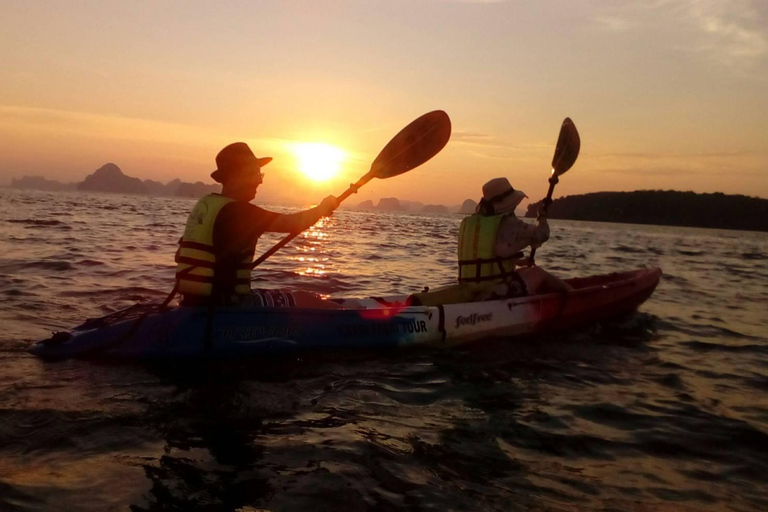 Krabi: Ao Thalane Sunset Kayak adventure (group of 10 max) Ao Thalane : Sunset kayak & BBQ dinner