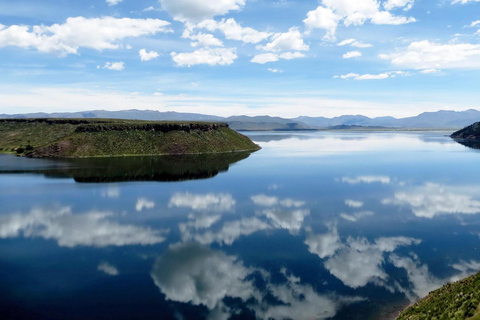 Excursie naar de chullpas van Sillustani: Mysterieuze begraafplaats