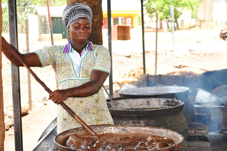 Accra: Shea Butter Making Tour Shea Butter Experience