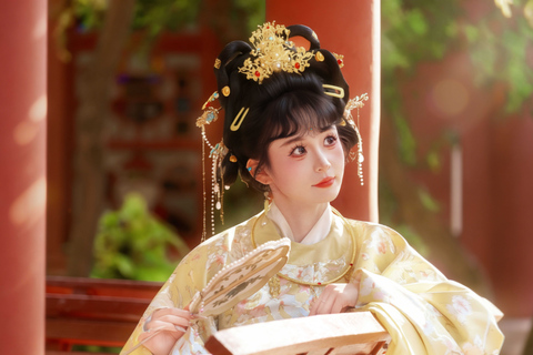 Guangzhou: Hanfu Rental and Photography Experience Hanfu Rental Only