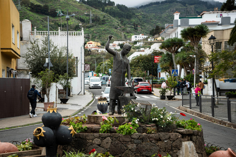 Gran Canaria från höjden: Fataga och TejedaTuren är på SPANSKA