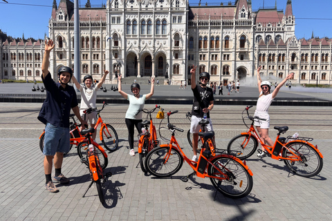 Budapeste: passeio histórico de bicicleta de 2,5 horas com guia localTour guiado numa bicicleta elétrica