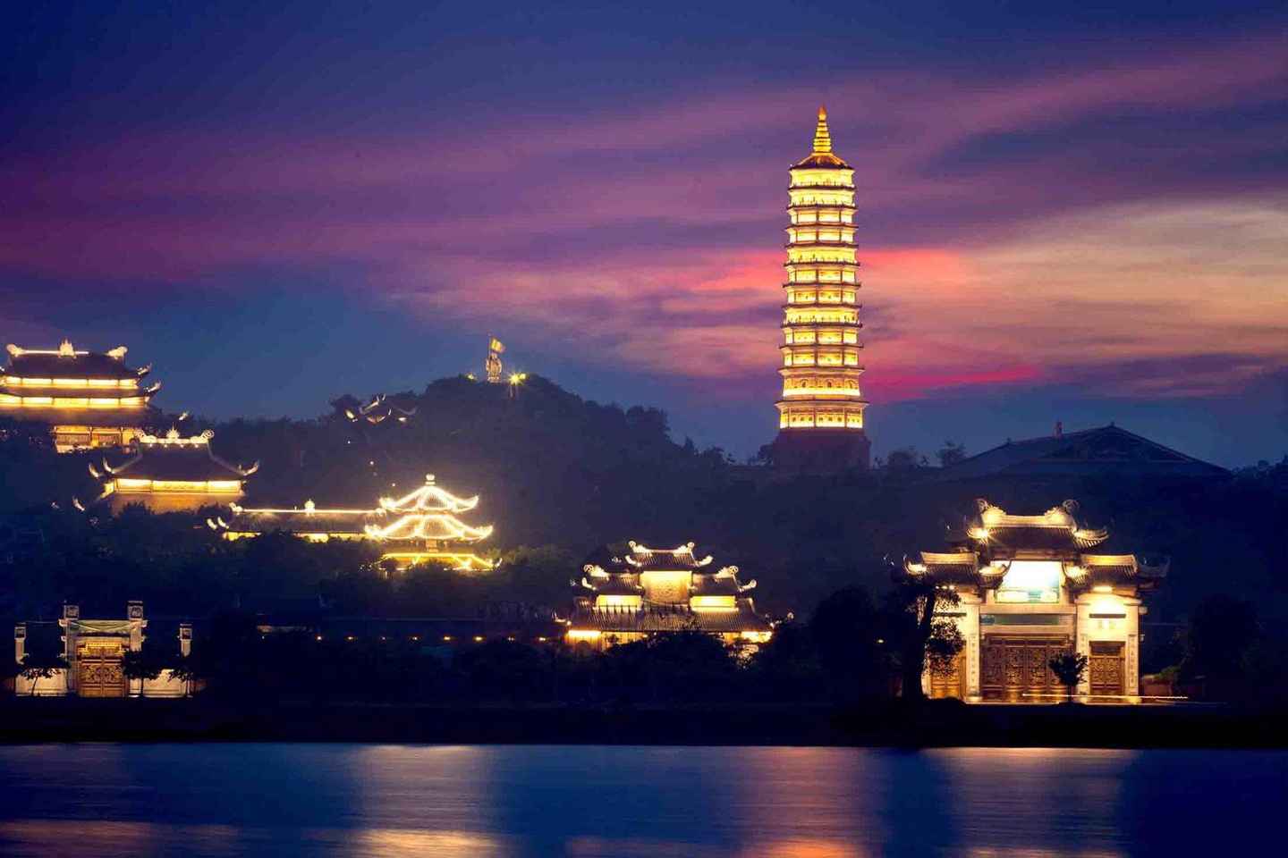 Sacred Nights at Bai Dinh Pagoda: A Spiritual Escape