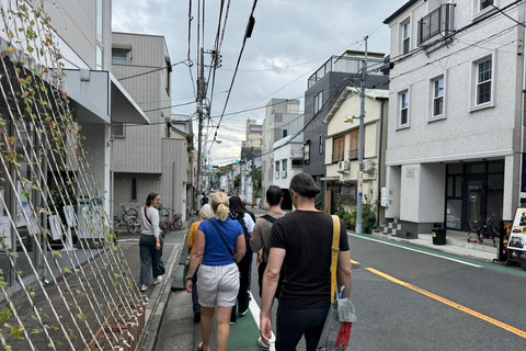 Excursión a Yanaka y Sendagi: Descubre el encanto del casco antiguo de Tokio