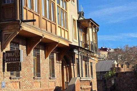 Tbilisi: Old Town Left Bank Walking Tour with Boat Ride