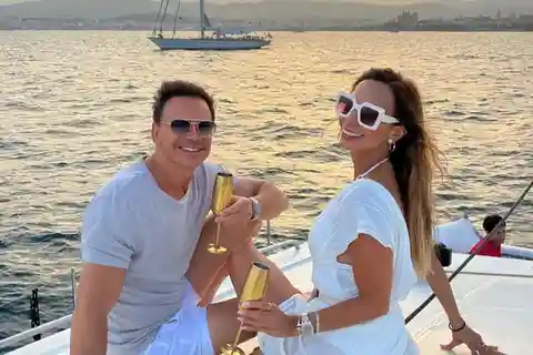 Palma : 2 heures de croisière en catamaran au coucher du soleil avec boissons