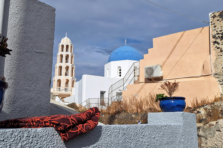 Santorini: Private Mesaria & Vothonas Village Walk and Lunch