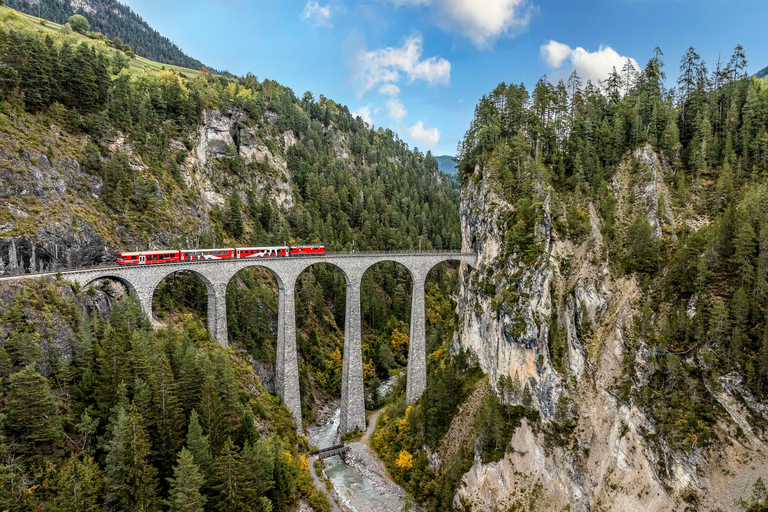 Filisur: Guided Landwasserwelt Tour to Viaducts & Vantage Points