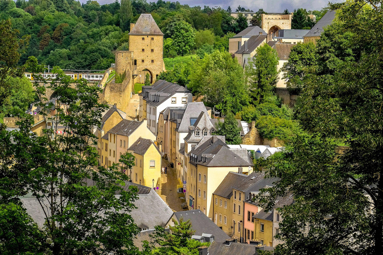 Privat transfer från Bryssel till Luxemburg med lyxbil