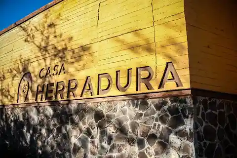 Z Guadalajary: Zwiedzanie Hacienda Casa herradura. Wyjątkowe!