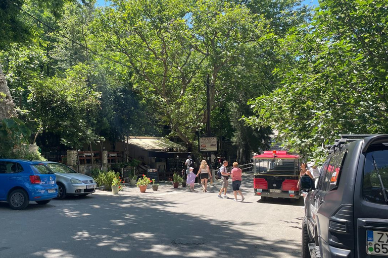 Chania: Lake Kournas and Argyroupoli Private SUV Tour