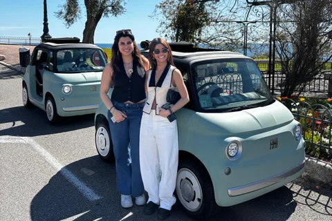 From Nice: follow a guide in an electric car along the French Riviera!