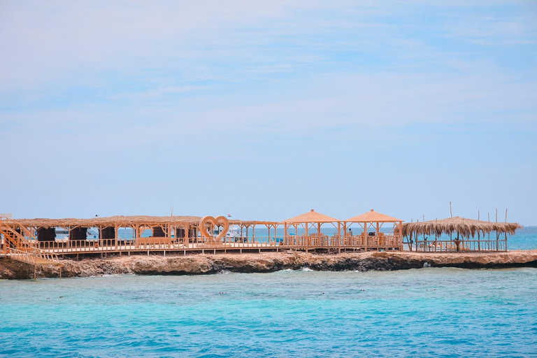 Hurghada: Luxury Catamaran Semi Submarine & Island & Sunset Luxury Catamaran Island With Private Transfer