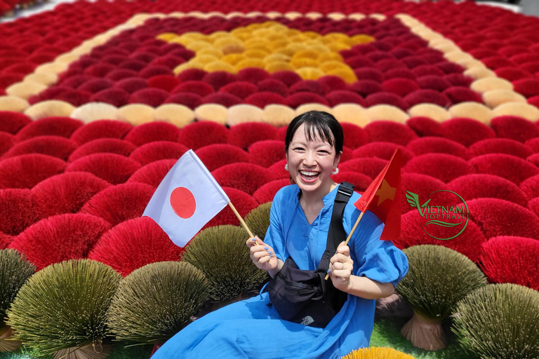 Från Hanoi: Rökelsebyn och tåggatan eller SidenbynPrivat: Flexibelt val 2 aktiviteter