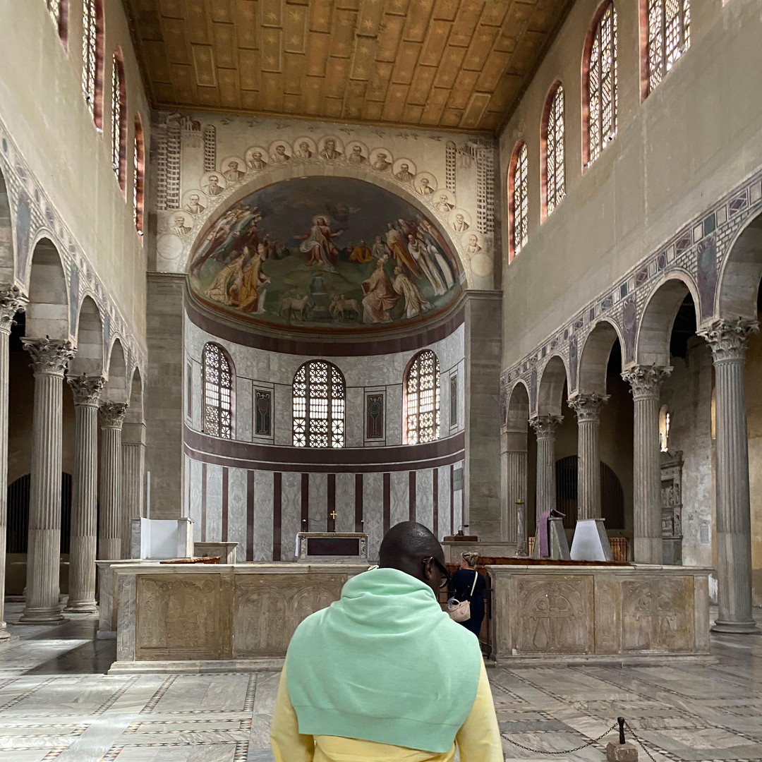 Sacrestiet et sted der trøst og håp får komme fritt. — Galleri og Skriveri, image size:1080x1080