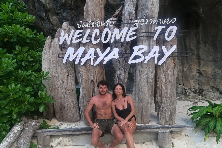 Phi Phi Islands: Private Long-Tail Boat Tour with Snorkeling Phi Phi Islands: Private Long-Tail Boat Tour with Snorkeling