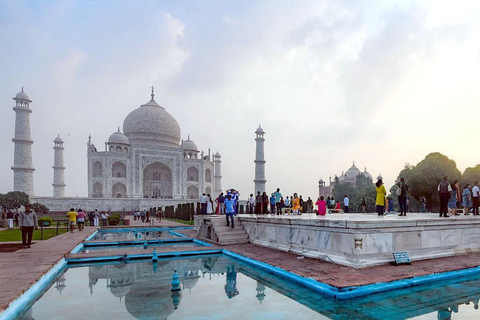 Agra: Skip-the-Line Taj Mahal &amp; Mausoleum Guided Tour