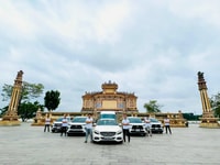 与观光之旅从色调到Hoi的私人转会 - Housity