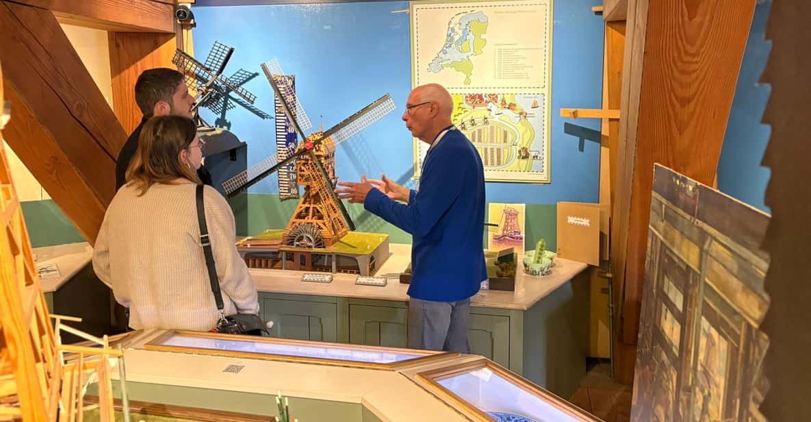 Afbeelding 1 van Haarlem: rondvaart langs de windmolens + rondleiding door de windmolen