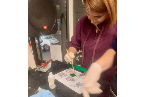 Thessaloniki: Christmas Stained Glass Ornaments Workshop