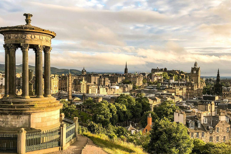 Best of Edinburgh Walking Tour-3 Hours, Small Group max 10 Edinburgh: Guided Walking Tour