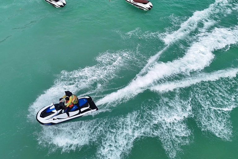 Pattaya: Coral Island Hopping Tour with Snorkeling and Kayak Pattaya: Coral Island Hopping Tour with Playground