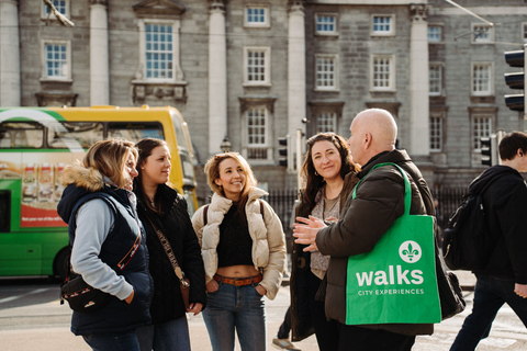 Dublin: Trinity College, Castle, Guinness and Whiskey Tour