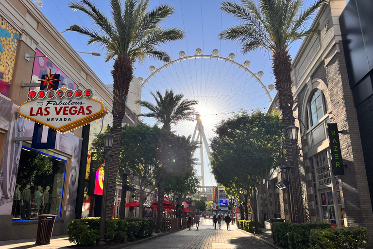 Las Vegas: Strip Walking Tour With Local Guide & Tips Las Vegas: Private Strip Tour With Local & Smart Planning