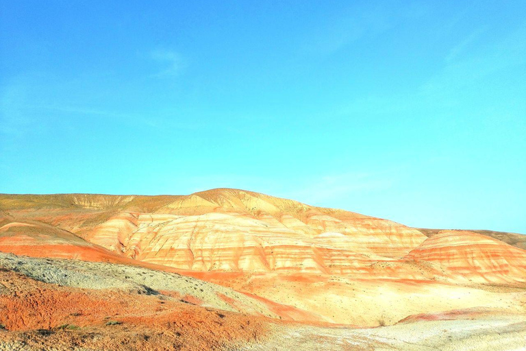 Tour di mezza giornata delle Montagne Caramellate e Beshbarmag