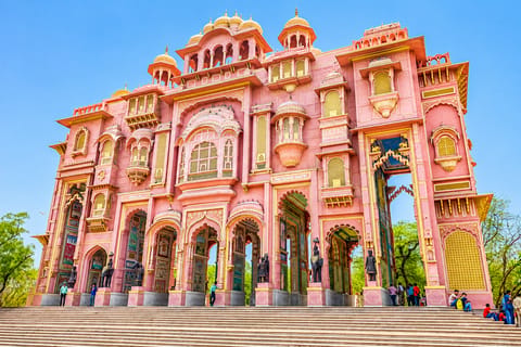 Jaipur: Create Your Own Itinerary with Private Car & Guide