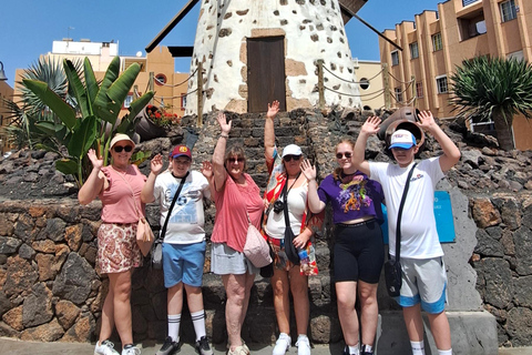 Corralejo: passeio a pé com degustação de produtos locaisCorralejo: Passeio a pé com degustação de produtos locais