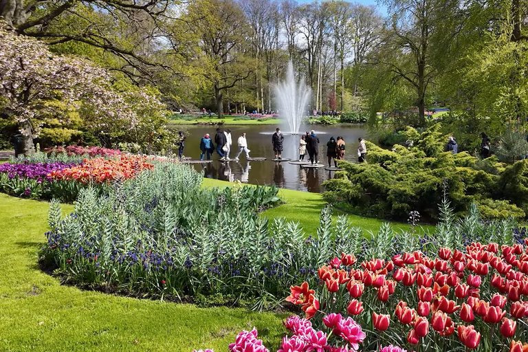 Tulips Tour: Paris to Giverny, Bruges, Keukenhof, Amsterdam Tulips Tour from Paris Giverny, Bruges, Keukenhof, Amsterdam