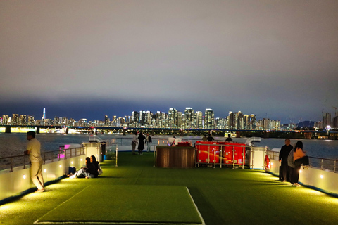 Seoul Hangang River: Music Fireworks Cruise