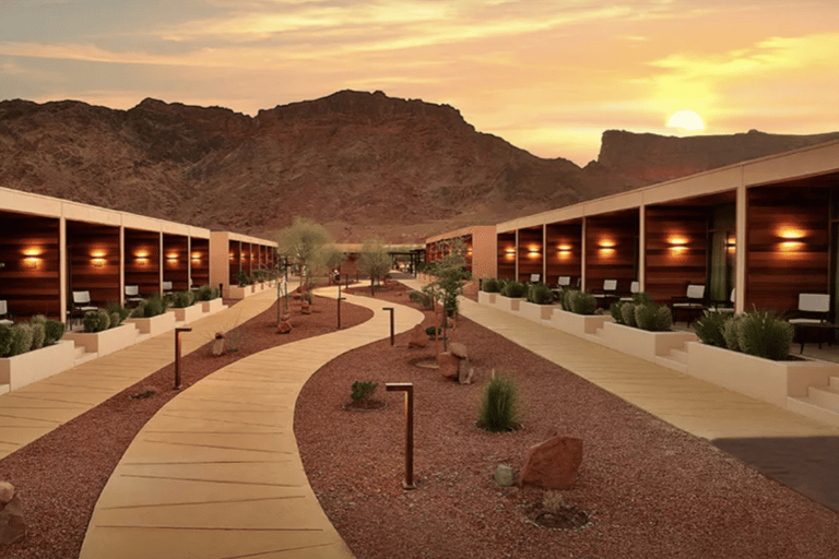 Authentic 2-days AlUla Experience with Hotel & Local Guide