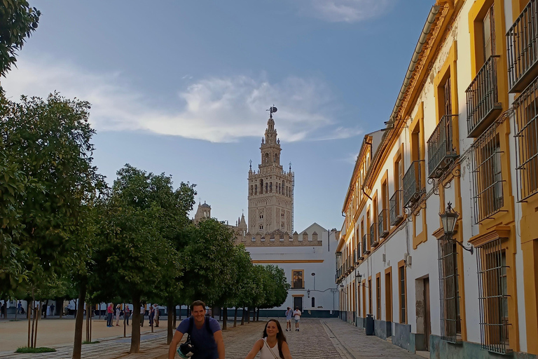 Tour de bicicleta de día por Sevilla histórica Tour de bicicleta por Sevilla histórica