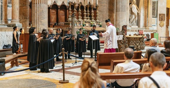 Rome: Exclusive Pantheon After-Hours Access & Live Concert