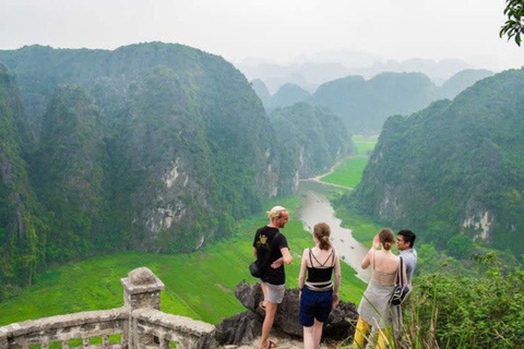 Ninh Binh: Trang An Boat, Bai Dinh, Hoa Lu & Mua Cave Sunset