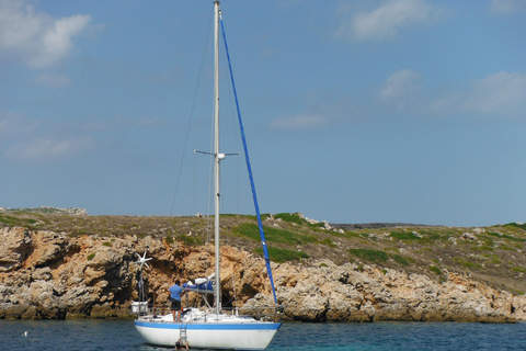 Sailboat full day excursion-Fornells