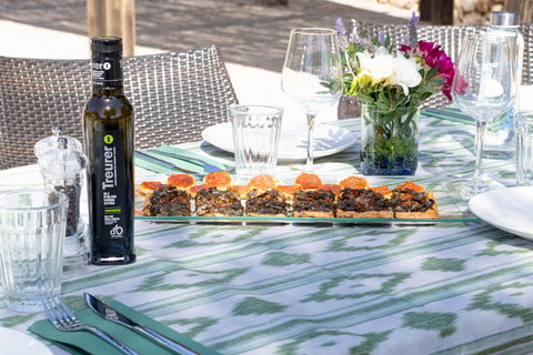 Mallorca Olive grove visit, Oil & Wine Tasting & Light Lunch Español Olive grove visit, olive oil and wine tasting, snack