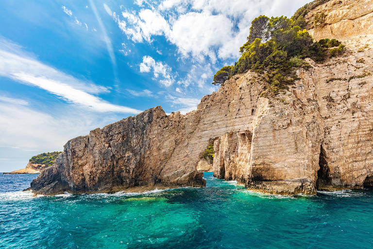 Zakynthos: Guidad tur med båt till sköldpaddsön med simningZakynthos: Guidad båttur till sköldpaddsön med simning