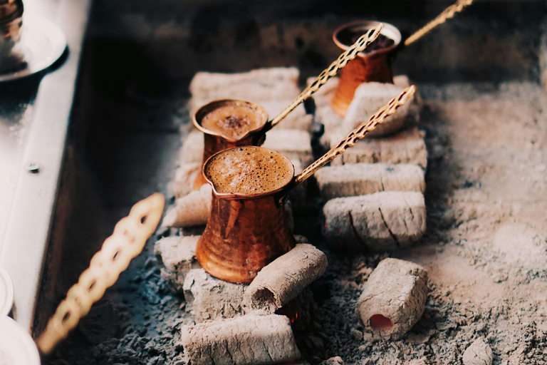 Thessaloniki: Coffee, Pastries and Stories of Mythology