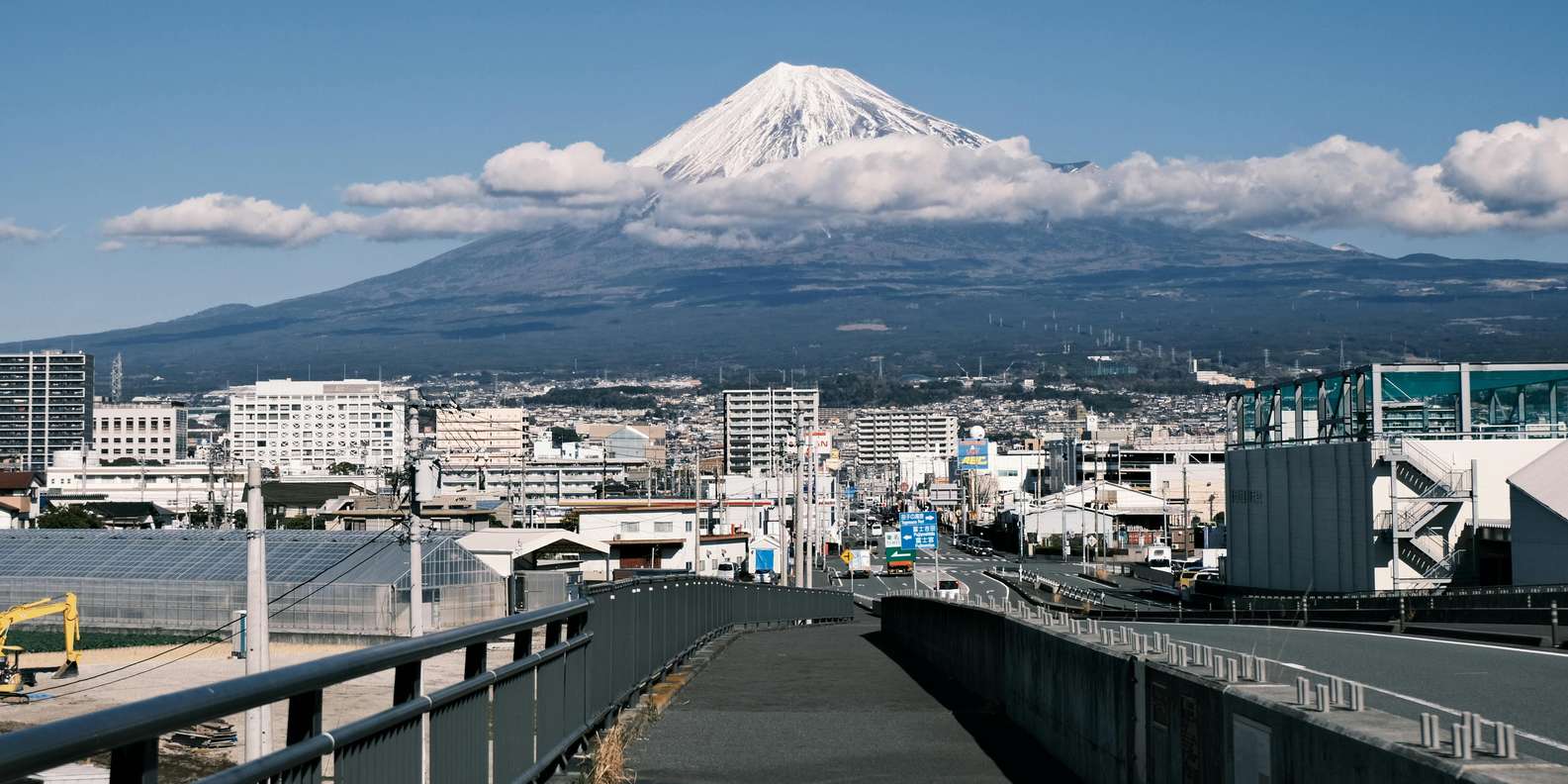 Hakone ropeway with aerial view of Mount Fuji on private tour (Itinerary B)