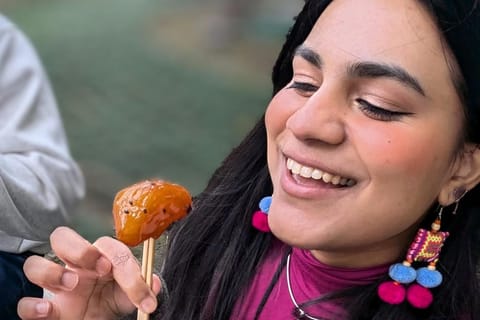 History Walk in Asakusa with Street Food & Sweets